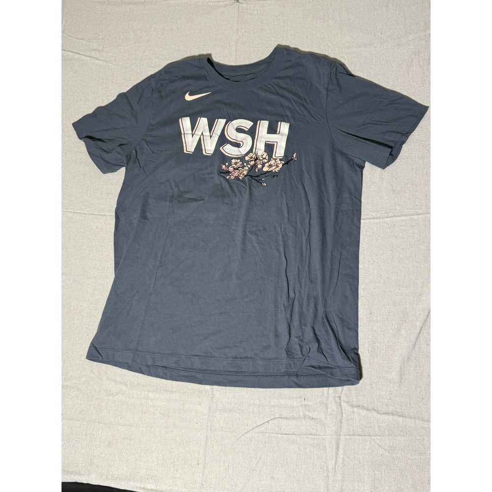 Nike Washington Nationals City Connect Juan Soto 22 T-Shirt Grey Pink Large